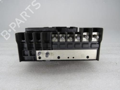 Fuse box VW GOLF VI (5K1) 1.6 TDI | BP15942930E1