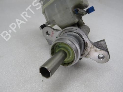 Brake master cylinder MERCEDES-BENZ SPRINTER 3,5-t Van (B907, B910) 316 CDI RWD (907.631, 907.633, 907.635, 907.637) A0024315202  