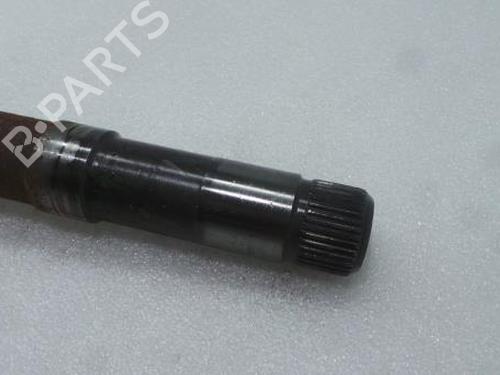 Right front driveshaft PEUGEOT 5008 II (MC_, MJ_, MR_, M4_) 1.6 BlueHDi 120 (MCBHZH, MCBHZW) | BP16207213M39 