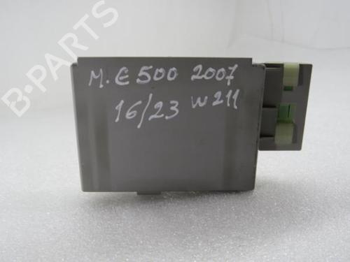 Switch MERCEDES-BENZ E-CLASS (W211) E 500 4-matic (211.090) | BP16207221I30 