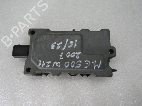 Switch MERCEDES-BENZ E-CLASS (W211) E 500 4-matic (211.090) | BP16207239I30 