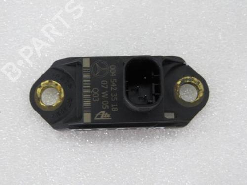 Switch MERCEDES-BENZ E-CLASS (W211) E 500 4-matic (211.090) | BP16205507I30 