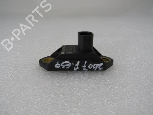 Switch MERCEDES-BENZ E-CLASS (W211) E 500 4-matic (211.090) 004542351807W05Q03