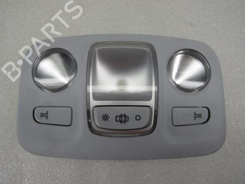 Interior roof light PEUGEOT 5008 II (MC_, MJ_, MR_, M4_) 1.6 BlueHDi 120 (MCBHZH, MCBHZW) 96781444PR02