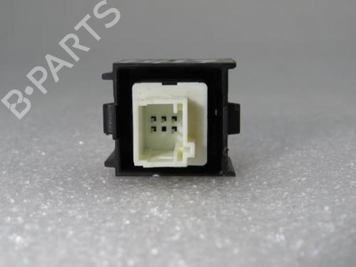 Switch PEUGEOT 5008 II (MC_, MJ_, MR_, M4_) 1.6 BlueHDi 120 (MCBHZH, MCBHZW) | BP16314667I30 