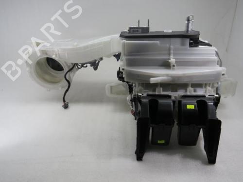 Heater matrix box PEUGEOT 5008 II (MC_, MJ_, MR_, M4_) 1.6 BlueHDi 120 (MCBHZH, MCBHZW) 5P1320300