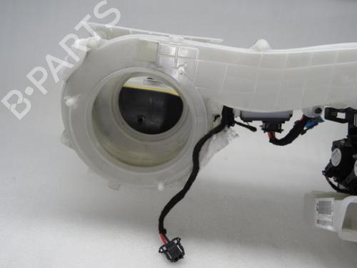 Heater matrix box PEUGEOT 5008 II (MC_, MJ_, MR_, M4_) 1.6 BlueHDi 120 (MCBHZH, MCBHZW) | BP16494915M61 