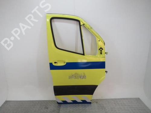 Right front door MERCEDES-BENZ SPRINTER 3,5-t Van (B907, B910) 316 CDI RWD (907.631, 907.633, 907.635, 907.637) BP16709684C3