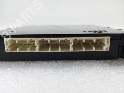 Switch TOYOTA COROLLA Estate (_E21_) 1.8 Hybrid (ZWE211W) | BP17712542I30 