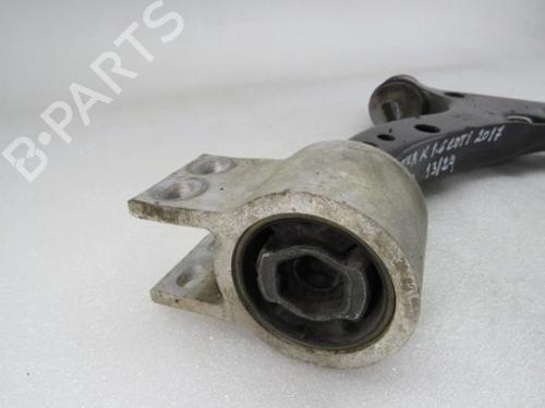 Right front suspension arm OPEL ASTRA K Sports Tourer (B16) 1.6 CDTi (35) | BP17712557M13 