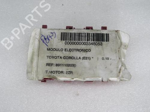 Switch TOYOTA COROLLA Estate (_E21_) 1.8 Hybrid (ZWE211W) 8911102030