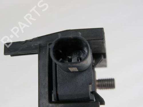 Switch TOYOTA COROLLA Estate (_E21_) 1.8 Hybrid (ZWE211W) | BP17774249I30 