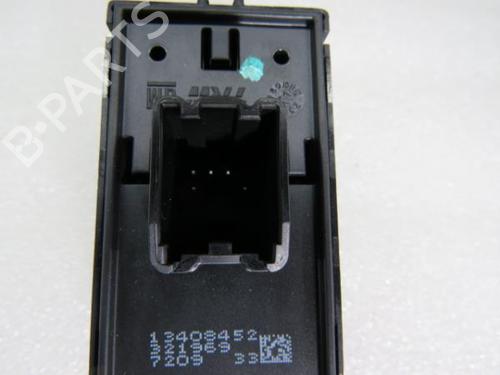 Right rear window switch OPEL ASTRA K Sports Tourer (B16) 1.6 CDTi (35) | BP17831964I28