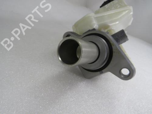 Brake master cylinder VOLVO V60 I (155) D4 | BP18606233M77 