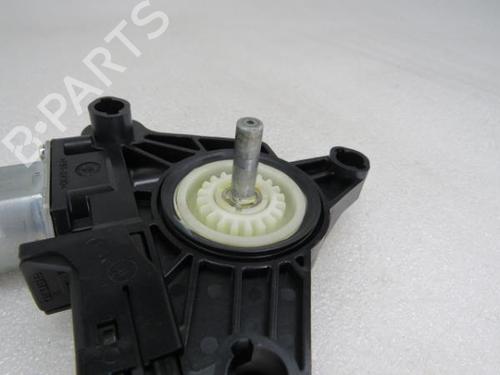 Right rear window motor VOLVO V40 Hatchback (525) D2 | BP18843622E22 