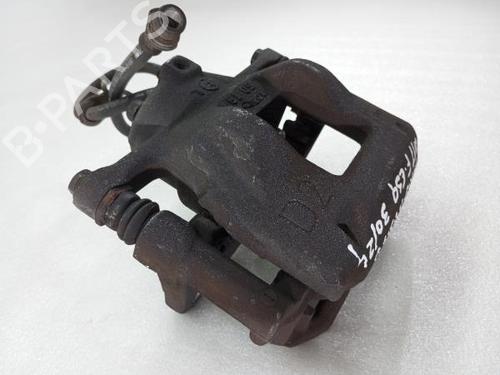 Left front brake caliper TOYOTA AURIS Estate (_E18_) 1.4 D-4D (NDE180_) | BP19679819M105 