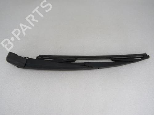 Front windshield wiper arm TOYOTA AVENSIS Estate (_T27_) 2.0 D-4D (ADT270_, ADT270R) BP20175108C143