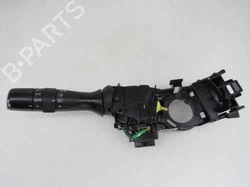 Headlight switch TOYOTA AVENSIS Estate (_T27_) 2.0 D-4D (ADT270_, ADT270R) 173832