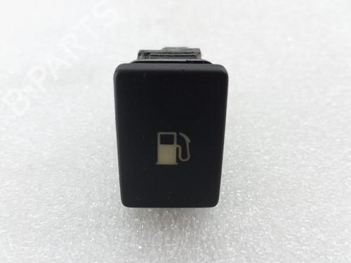 Switch TOYOTA AVENSIS Estate (_T27_) 2.0 D-4D (ADT270_, ADT270R) 15C252