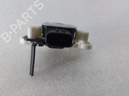 Switch TOYOTA AVENSIS Estate (_T27_) 2.0 D-4D (ADT270_, ADT270R) | BP20704146I30 