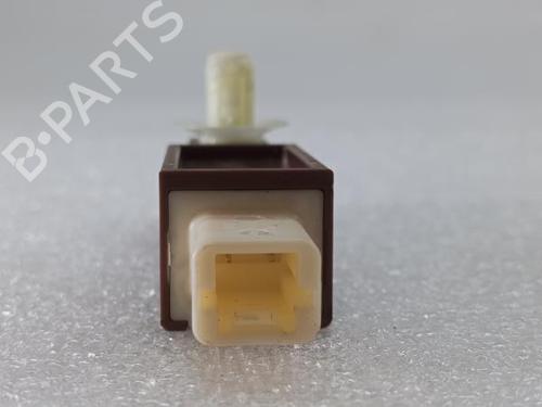Switch TOYOTA AVENSIS Estate (_T27_) 2.0 D-4D (ADT270_, ADT270R) | BP20704759I30 