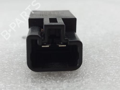 Switch TOYOTA AVENSIS Estate (_T27_) 2.0 D-4D (ADT270_, ADT270R) | BP20704760I30 