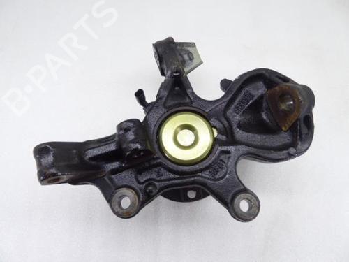 Left front steering knuckle MERCEDES-BENZ SPRINTER 3,5-t Van (B907, B910) 315 CDI RWD (907.631, 907.633, 907.635, 907.637) A9073320000