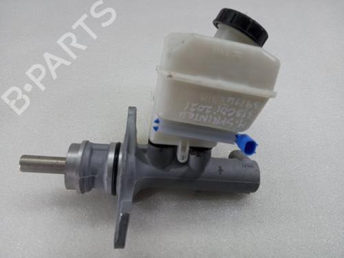 Brake master cylinder MERCEDES-BENZ SPRINTER 3,5-t Van (B907, B910) 315 CDI RWD (907.631, 907.633, 907.635, 907.637) 32667393