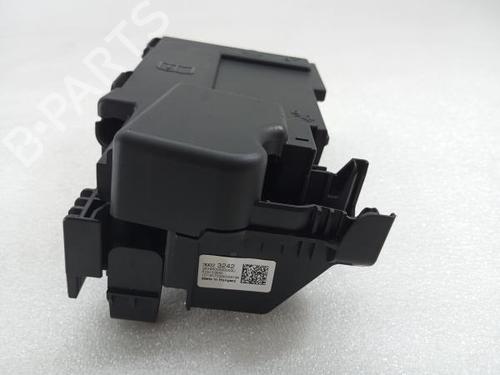 Fuse box OPEL ASTRA K Sports Tourer (B16) 1.6 CDTi (35) | BP22418532E1 