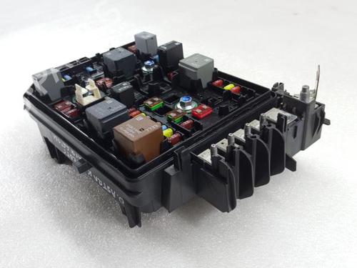 Fuse box OPEL ASTRA K Sports Tourer (B16) 1.6 CDTi (35) | BP22433383E1