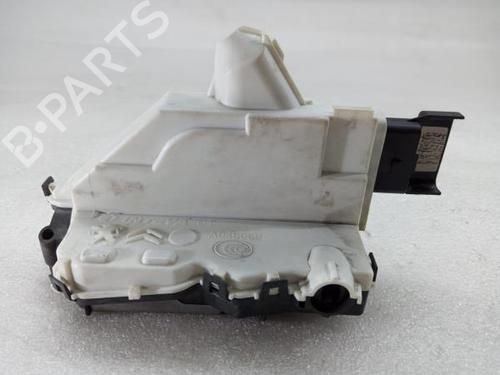 Used Front right lock PEUGEOT 3008 I MPV (0U_) 2.0 HDi Hybrid4 (0URHCA) (200 hp) 22524484