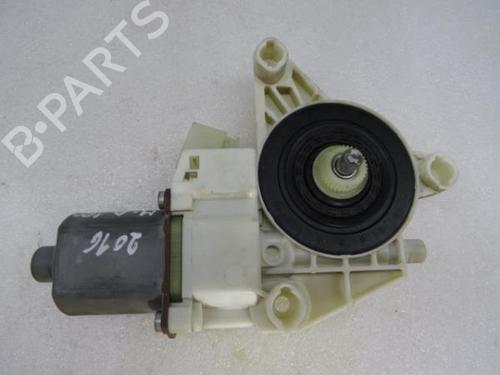 Right front window motor MERCEDES-BENZ A-CLASS (W176) A 180 CDI / d (176.012) | BP22563493E20 