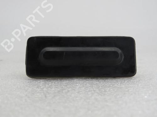 BP26128933O1 main image