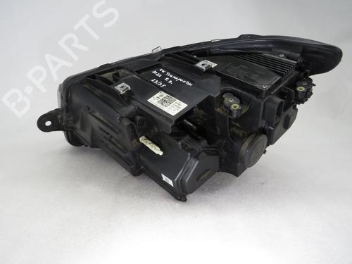 Right headlight VW TRANSPORTER T6 / CARAVELLE T6 Bus (SGB, SGJ, SHB, SHJ) 2.0 TDI | BP26448051C29 
