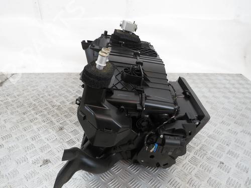 Heater matrix box VW TRANSPORTER T6 / CARAVELLE T6 Bus (SGB, SGJ, SHB, SHJ) 2.0 TDI | BP26678403M61 