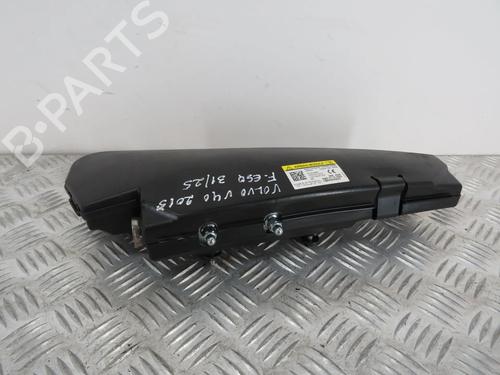 Left seat airbag VOLVO V40 Hatchback (525) D2 P31418249