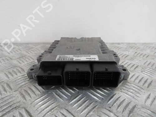 Engine control unit (ECU) VOLVO V40 Hatchback (525) D2 31355712