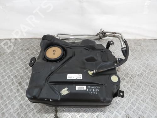 Fuel tank VOLVO V40 Hatchback (525) D2 P31321119
