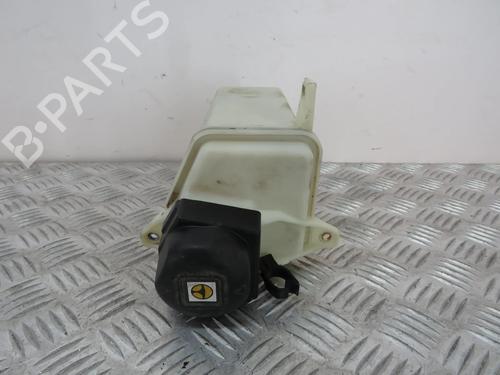 Used Brake fluid reservoir CITROËN JUMPER II Van 2.2 HDi 110 (110 hp) 28276531