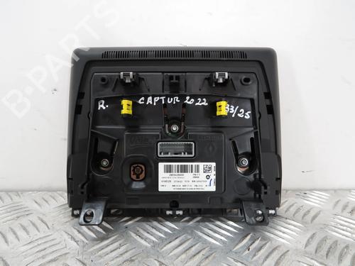 Display monitor RENAULT CAPTUR II (HF_) TCe 90 (HFM6) | BP28329463C48 