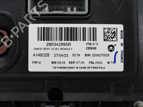 Display monitor RENAULT CAPTUR II (HF_) TCe 90 (HFM6) | BP28329463C48 