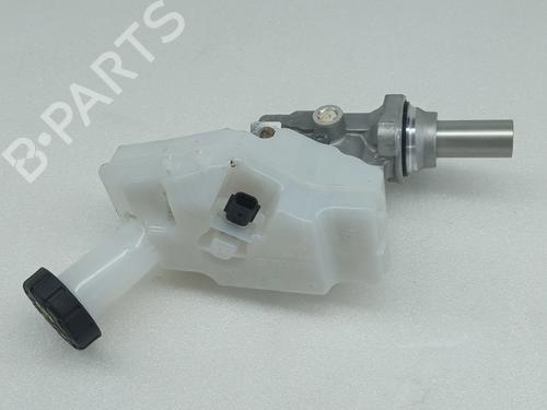 Brake master cylinder RENAULT CAPTUR II (HF_) TCe 90 (HFM6) | BP28531178M77 