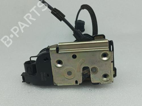 Front right lock NISSAN PRIMERA (P12) 2.2 Di | BP28585968C97