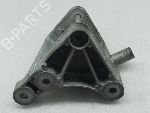 Support de boîte de vitesse OPEL INSIGNIA B Sports Tourer (Z18) 2.0 CDTi (35) (170 hp) 28953994