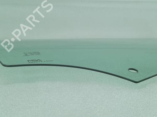 Szyba drzwi przednich prawych PEUGEOT 208 II (UB_, UP_, UW_, UJ_) 1.5 BlueHDI 100 | BP29128112C19 