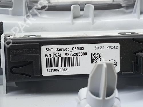 Interior roof light PEUGEOT 208 II (UB_, UP_, UW_, UJ_) 1.5 BlueHDI 100 | BP29277930I8