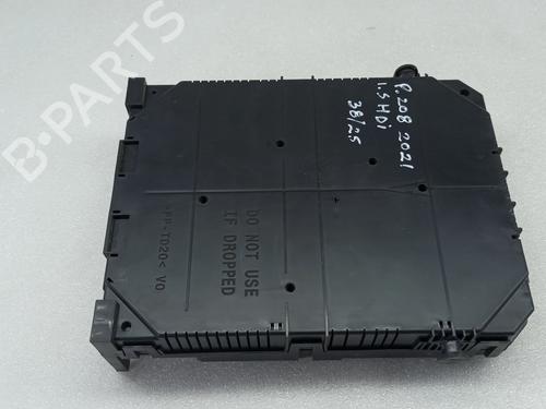 Fuse box PEUGEOT 208 II (UB_, UP_, UW_, UJ_) 1.5 BlueHDI 100 | BP29304578E1 