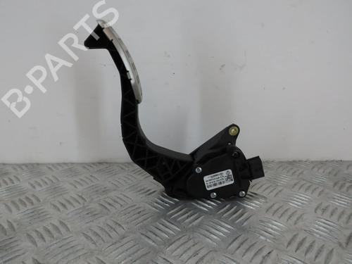 Pedal RENAULT CLIO V (B7_) 1.6 E-TECH 145 (B7MU) 180108467R