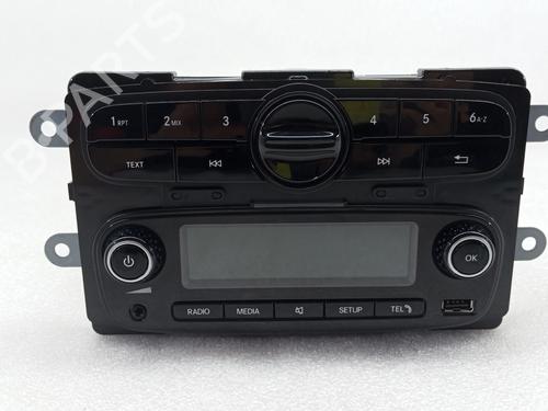 Used Radio SMART FORTWO Coupe (453) electric drive (453.391) (82 hp) 29567932