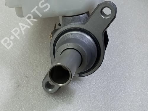 Brake master cylinder SMART FORTWO Coupe (453) electric drive (453.391) | BP29568903M77
